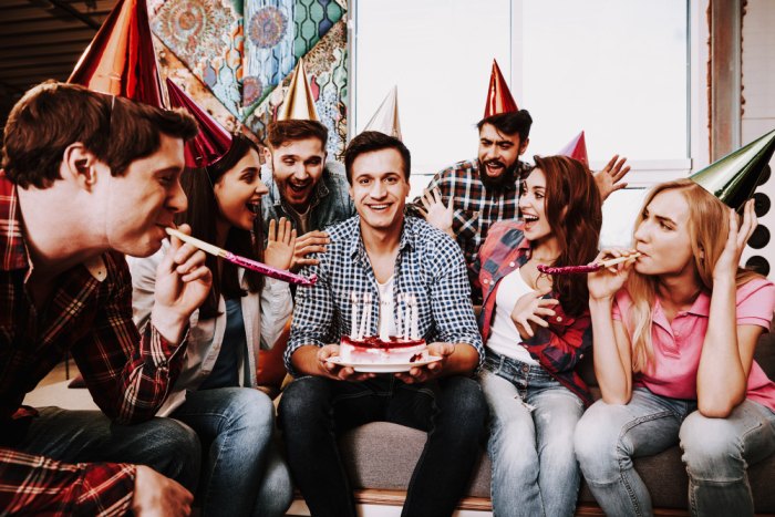 Bezstresowa organizacja przyjęcia urodzinowego — o czym warto pamiętać?